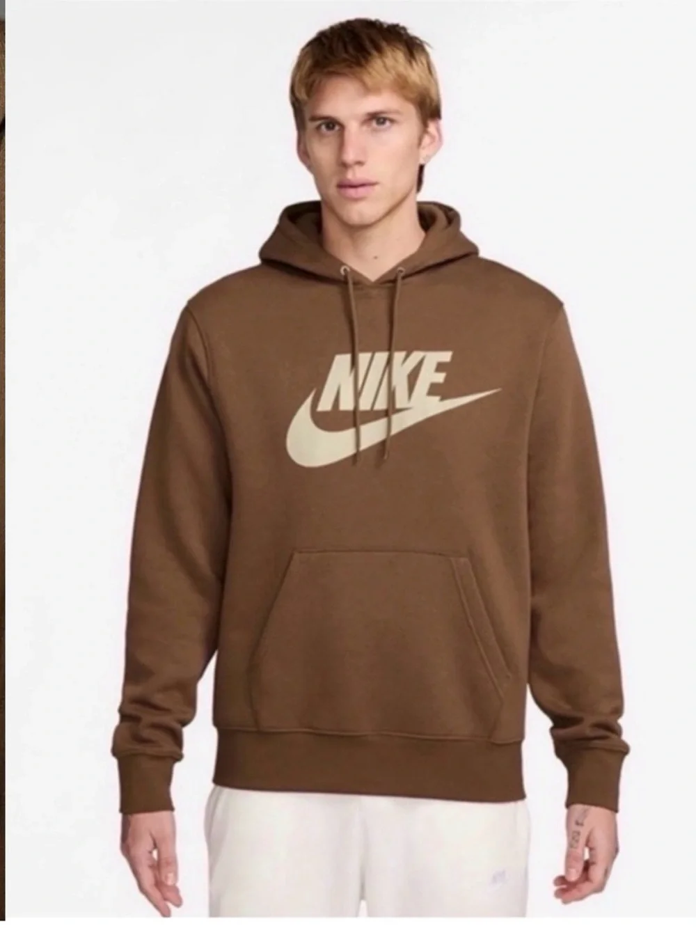 Nike classic pullover